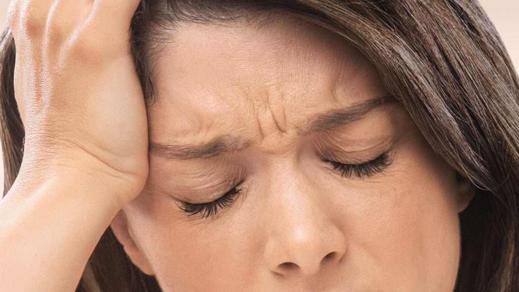 Bild eines Modells Migräne Behandlung glowtox